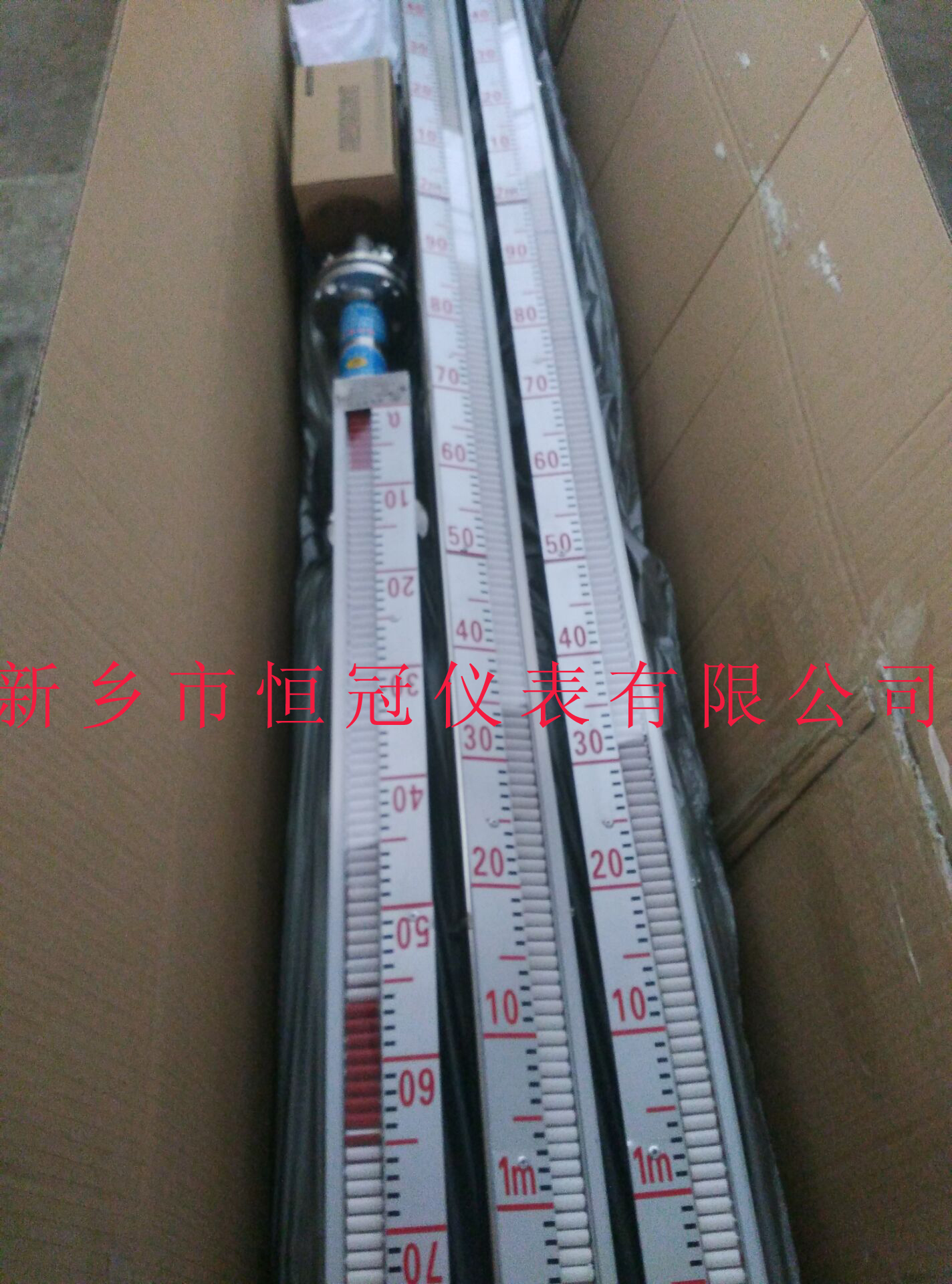 大連訂製的磁性（xìng）翻板式液位計（jì）已發貨，李經（jīng）理您保持手機暢通，以方便接收